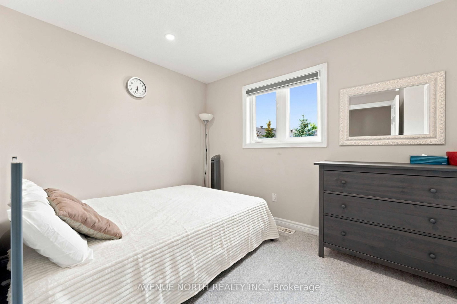 125 Tall Pines Private • Ottawa, ON photo 24