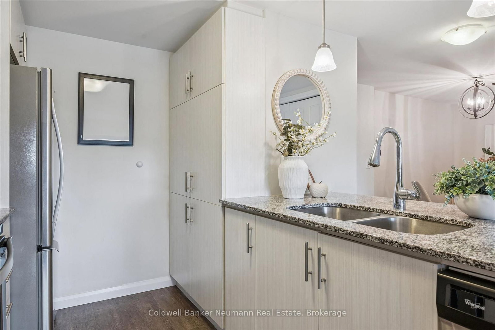 17 Kay Crescent • #412 • Guelph, ON photo 12