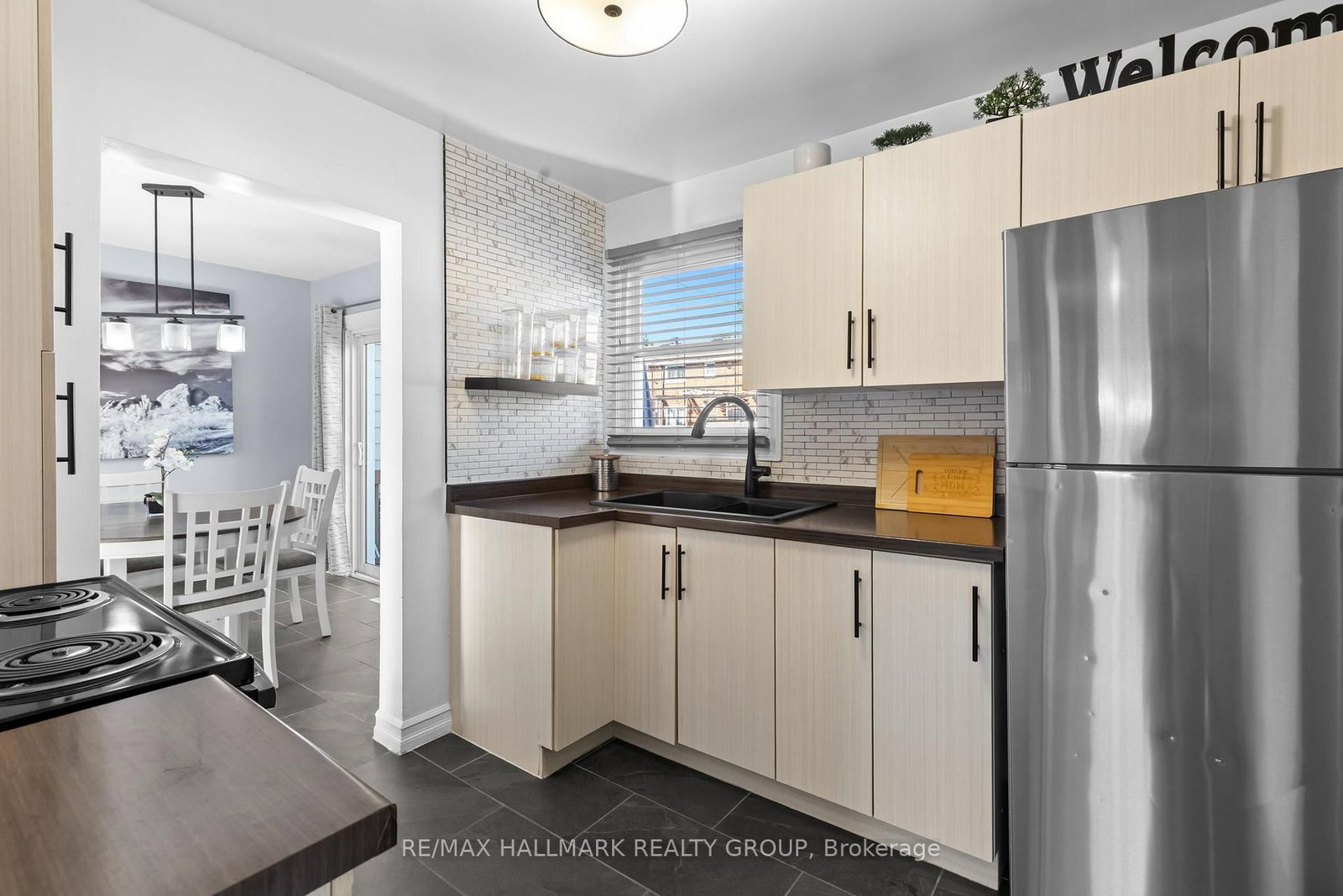 789 Borthwick Avenue • Ottawa, ON photo 12