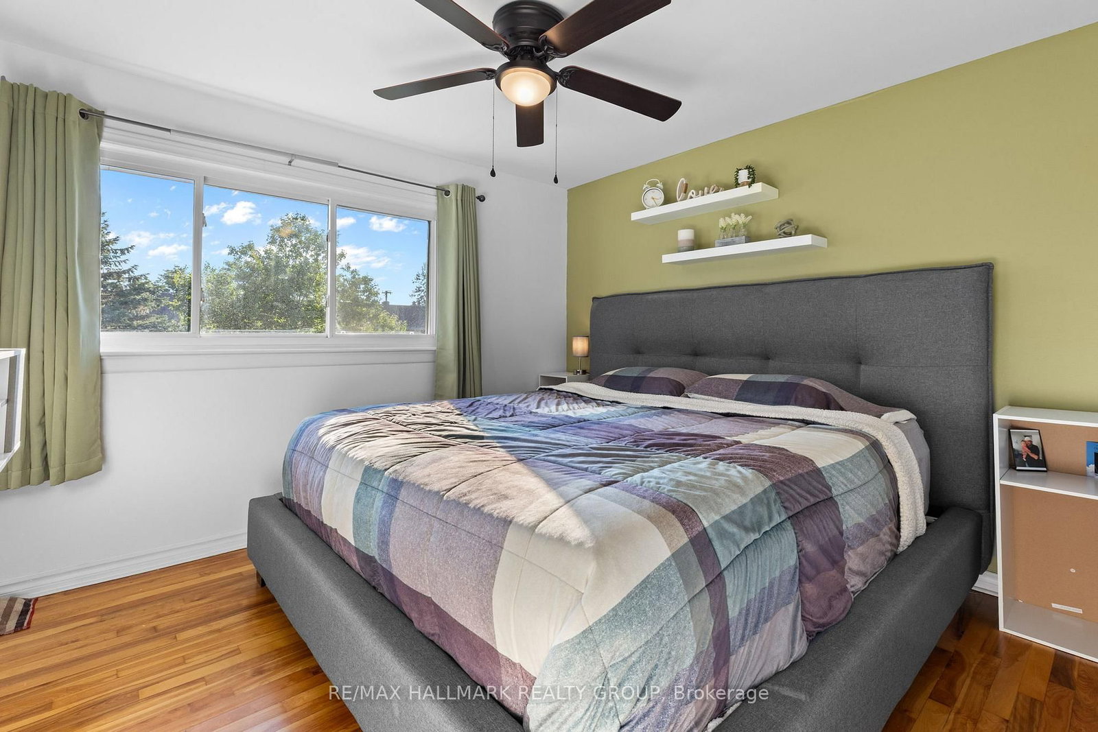 789 Borthwick Avenue • Ottawa, ON photo 16
