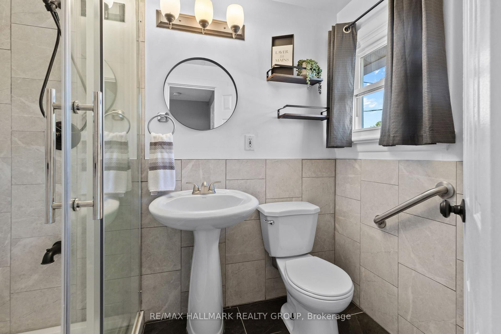 789 Borthwick Avenue • Ottawa, ON photo 22