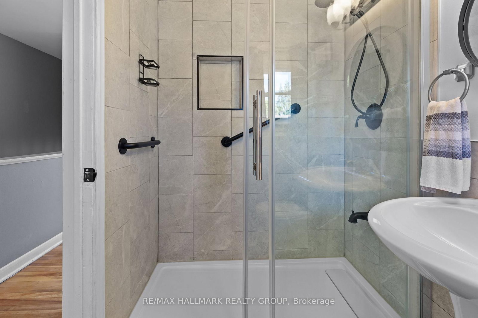 789 Borthwick Avenue • Ottawa, ON photo 23