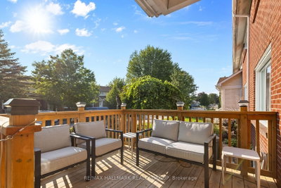 789 Borthwick Avenue • Ottawa, ON photo 4