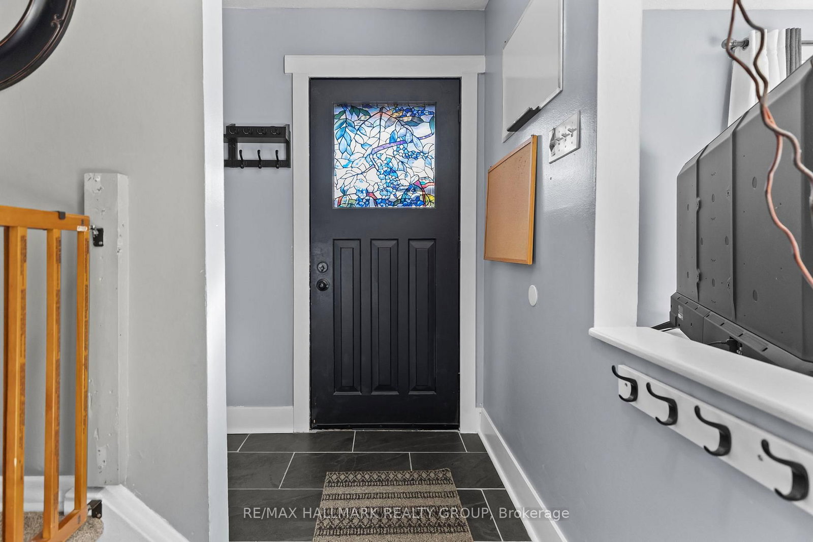 789 Borthwick Avenue • Ottawa, ON photo 5