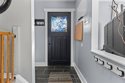 789 Borthwick Avenue • Ottawa, ON photo 5