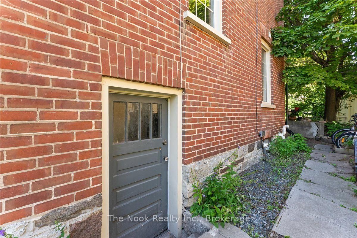 21 Dennistoun Avenue • Peterborough, ON photo 29