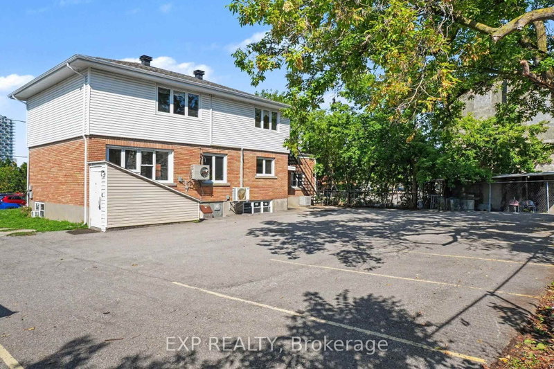 297 Savard Ave E photo 3