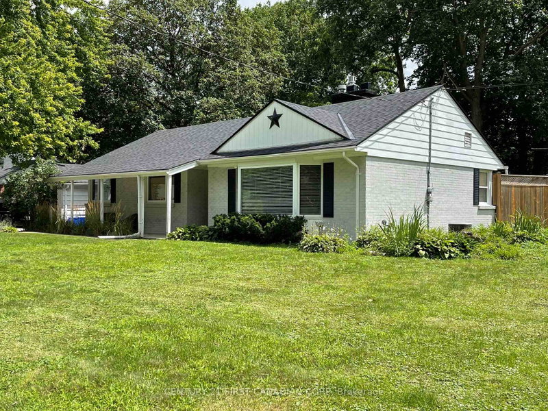 33 Braemar Crescent
