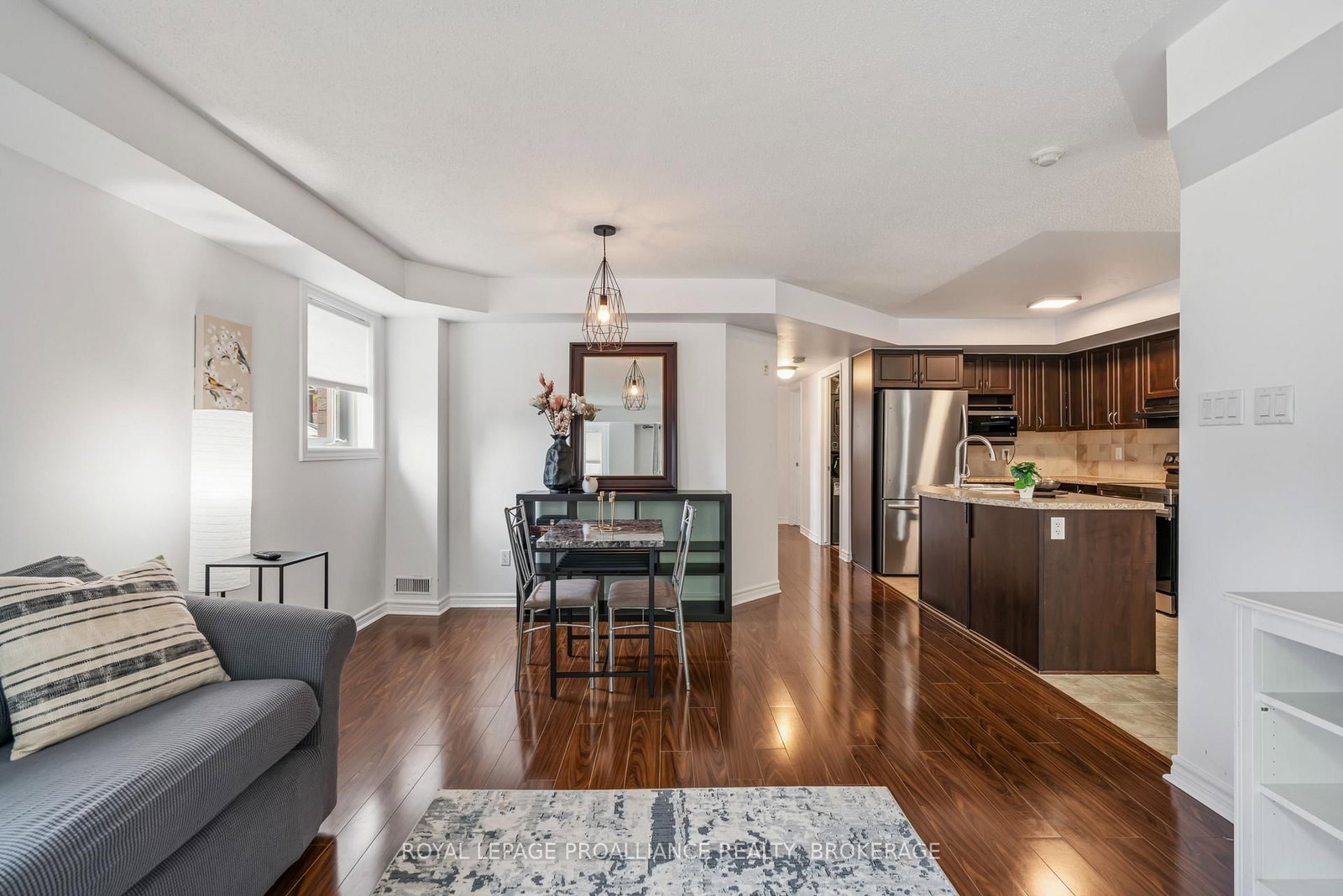 510 Stonefield Private • #2 • Ottawa, ON photo 5