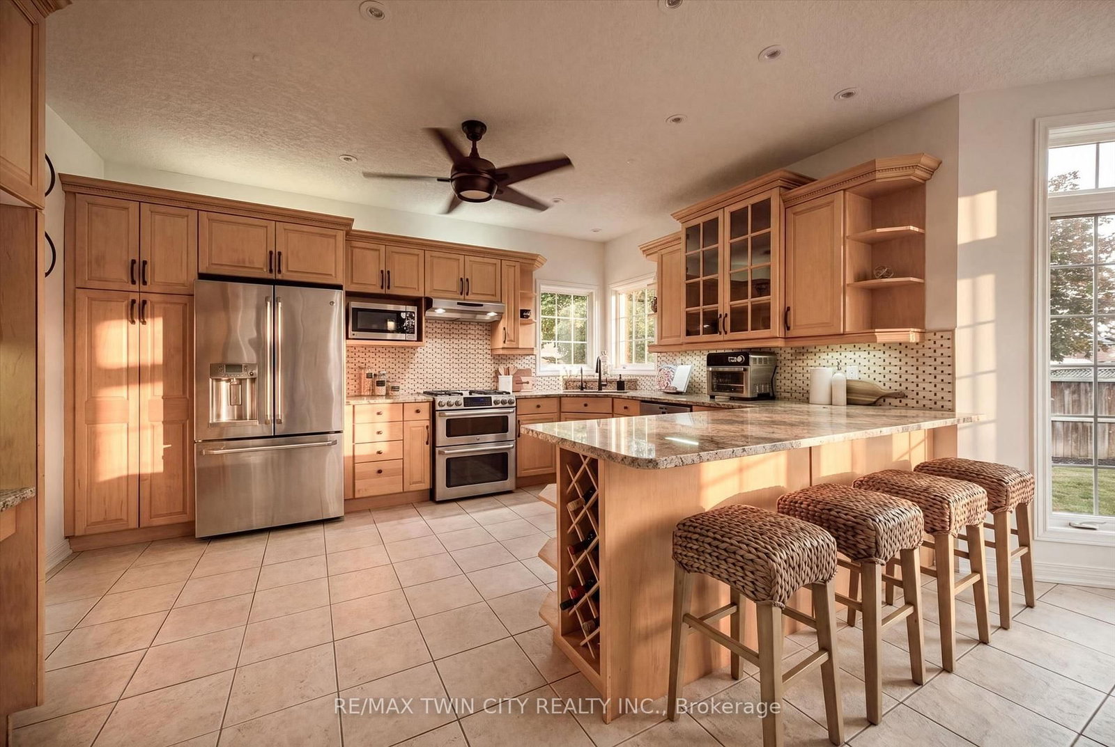608 Bluenose Crescent • Waterloo, ON photo 10