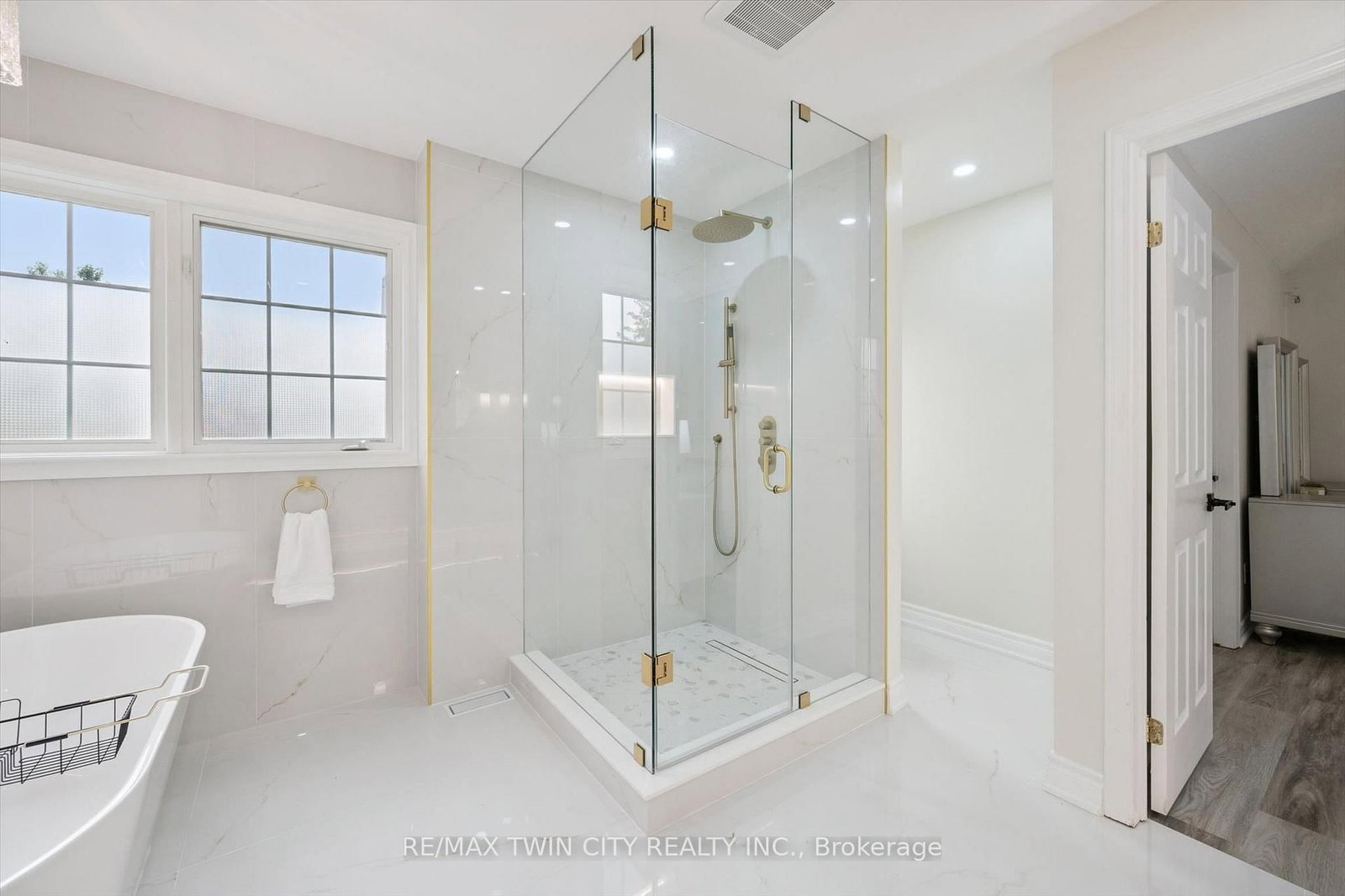 608 Bluenose Crescent • Waterloo, ON photo 23