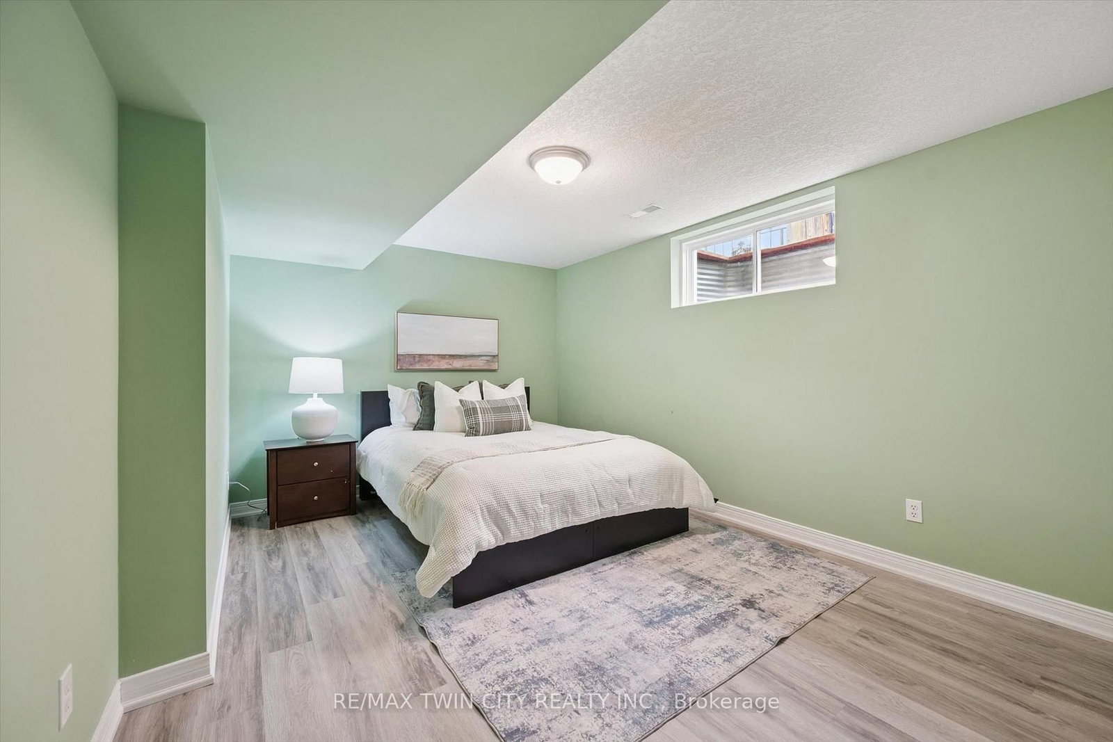 608 Bluenose Crescent • Waterloo, ON photo 29