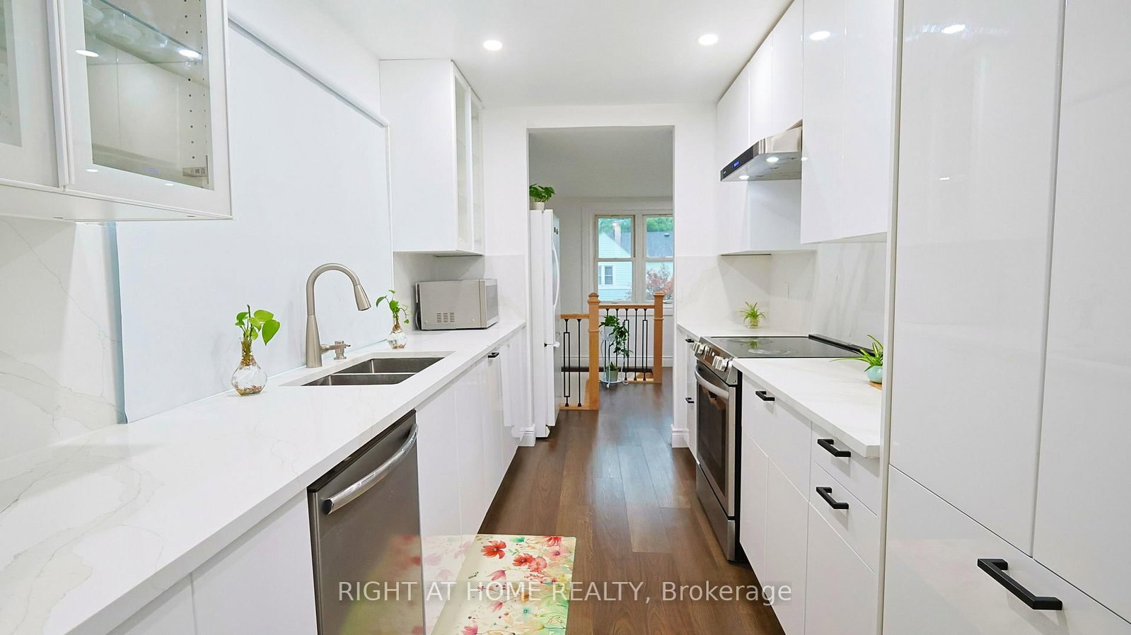 82 Normanhurst Avenue • Hamilton, ON photo 21