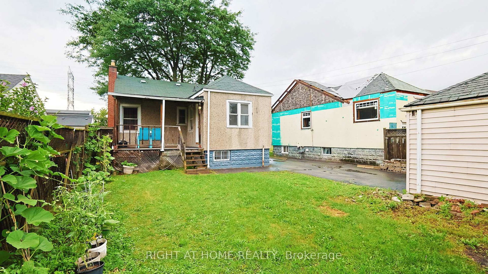 82 Normanhurst Avenue • Hamilton, ON photo 46