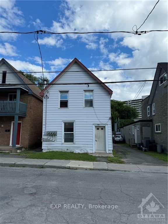3 - 70 BARRETTE Street