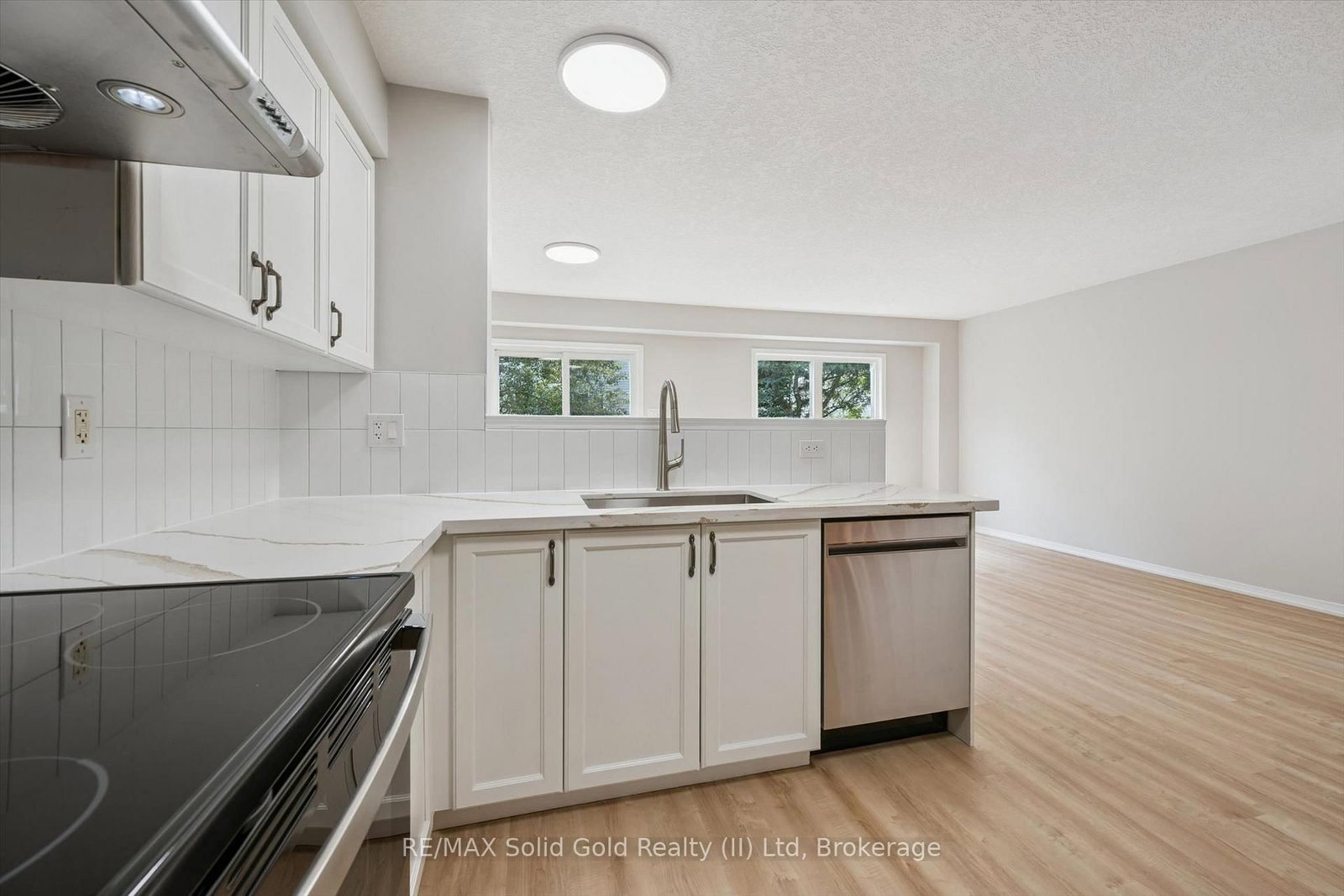 751 Laurelwood Drive • Waterloo, ON photo 11
