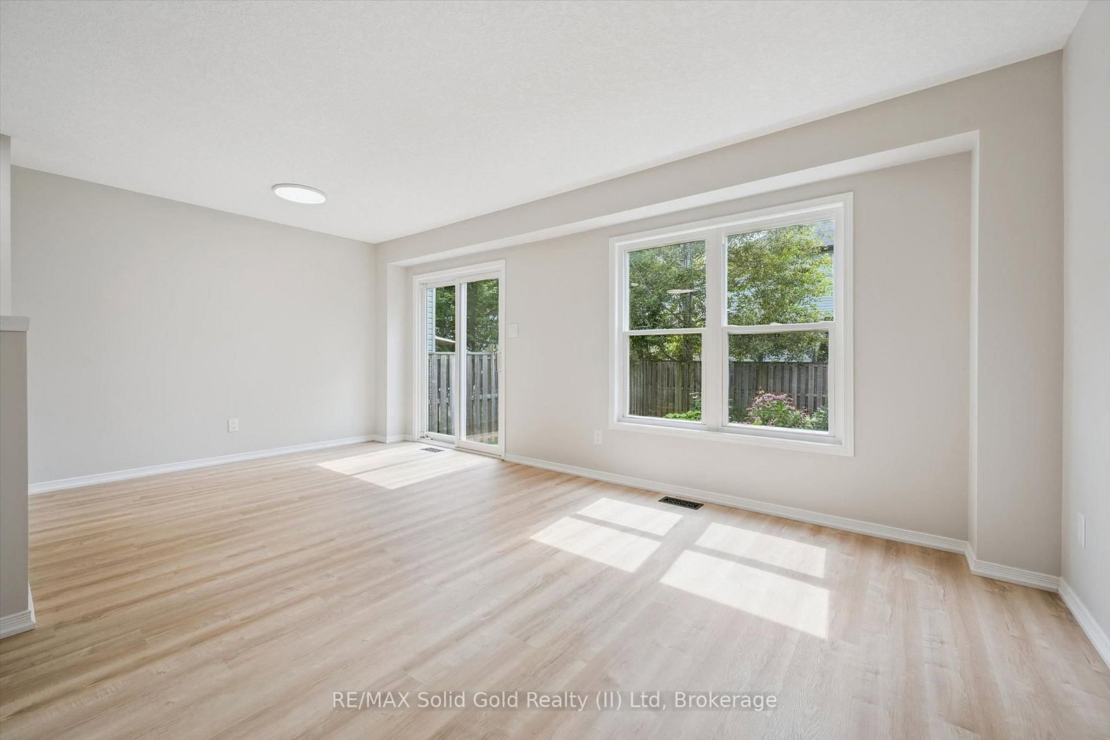 751 Laurelwood Drive • Waterloo, ON photo 15