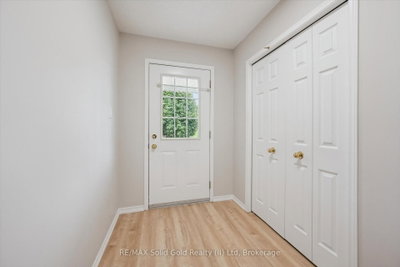 751 Laurelwood Drive • Waterloo, ON photo 5
