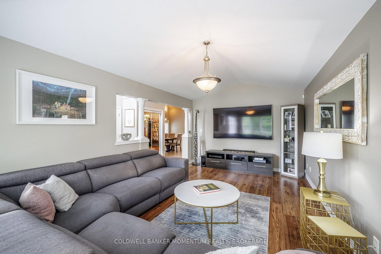 18 LORETTA Drive • Niagara-on-the-Lake, ON photo 9