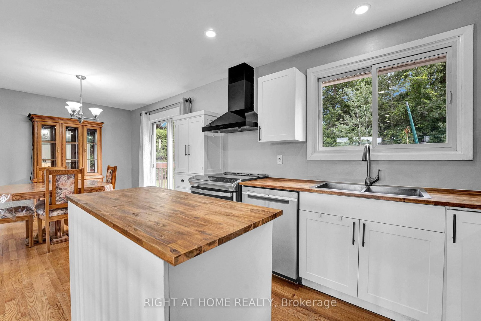 987 St Jacques Street • Clarence-Rockland, ON photo 15