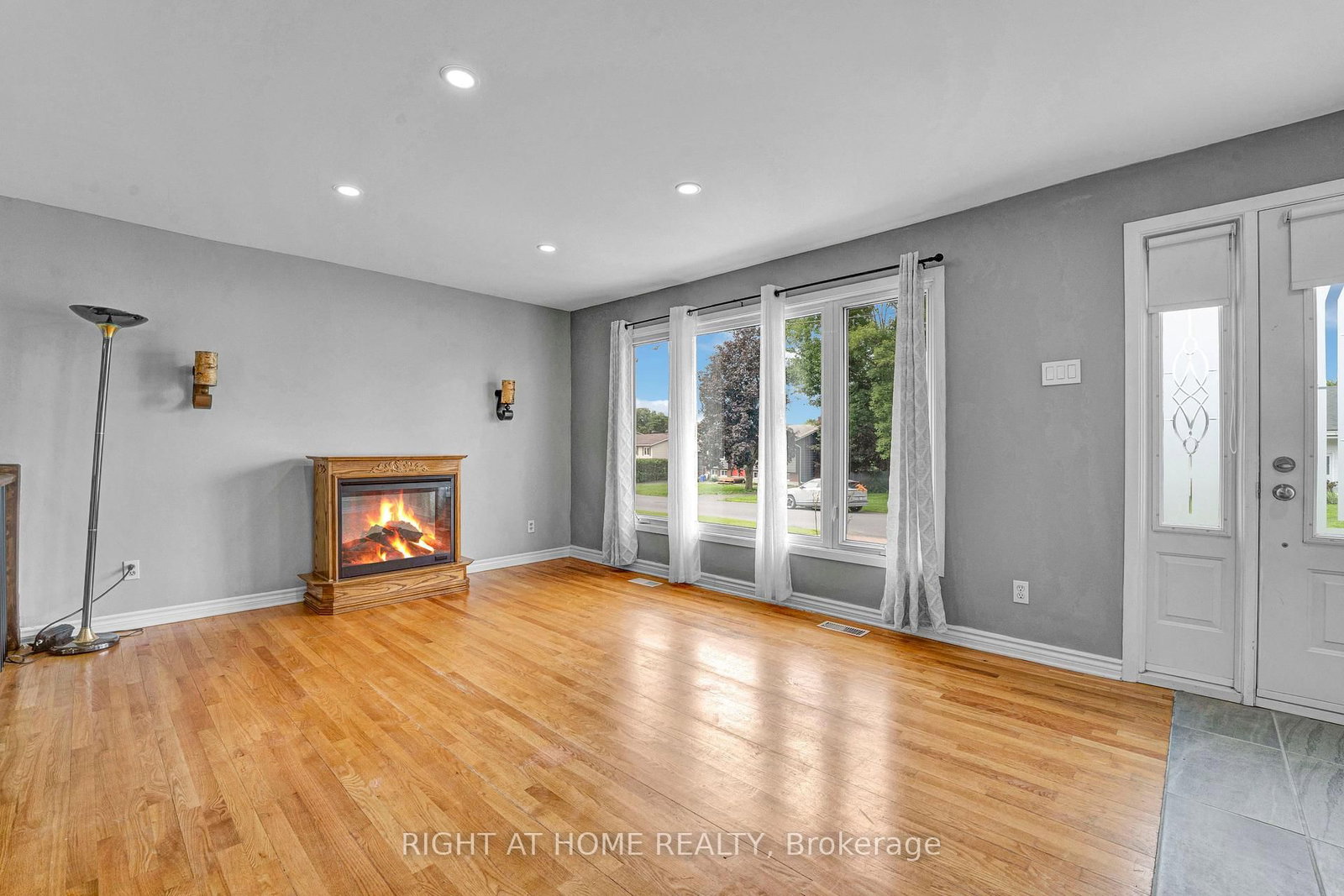 987 St Jacques Street • Clarence-Rockland, ON photo 5