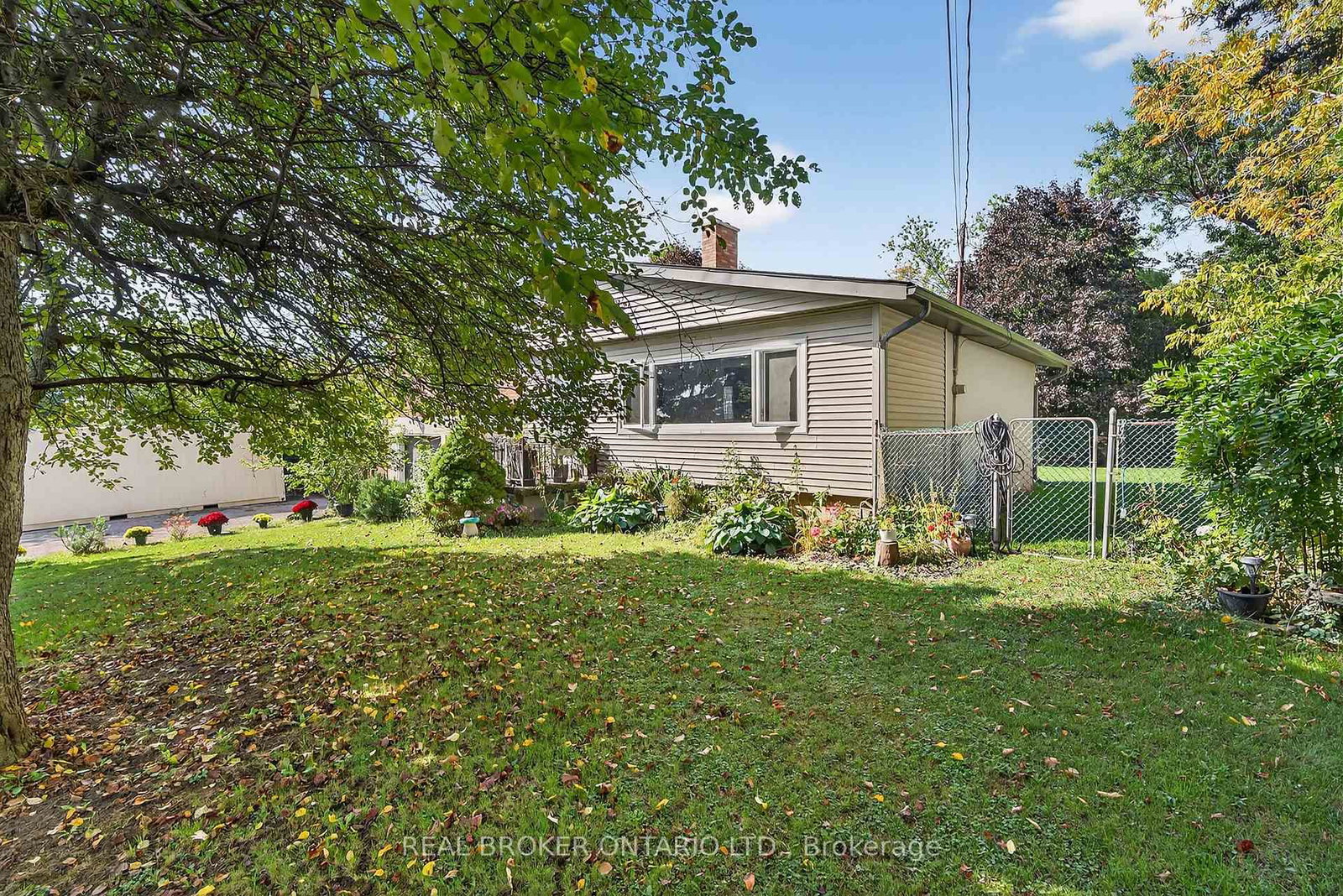 312 Old Guelph Road • Hamilton, ON photo 20