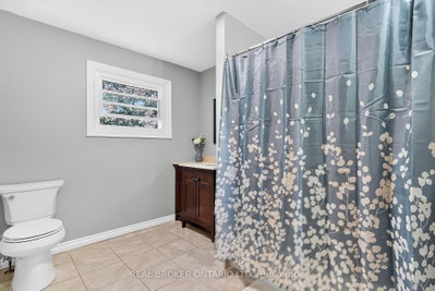 312 Old Guelph Road • Hamilton, ON photo 6