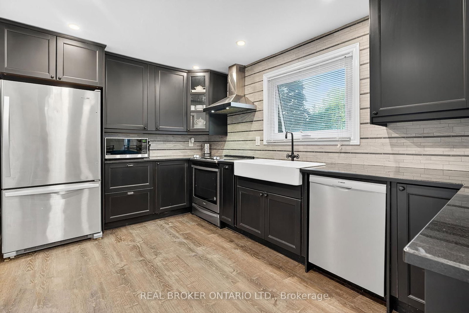312 Old Guelph Road • Hamilton, ON photo 9