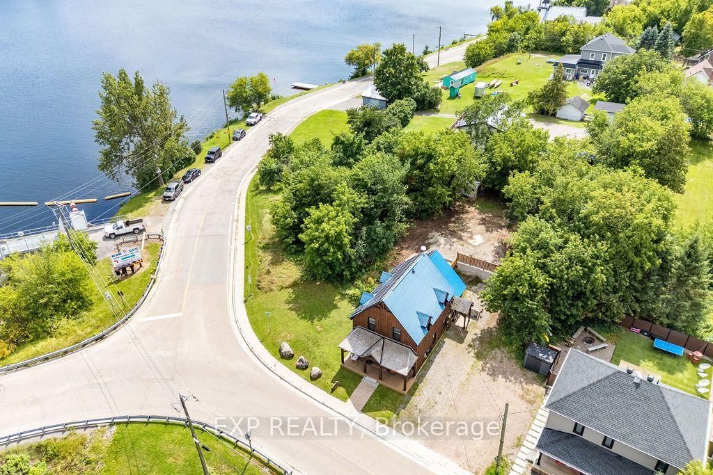 12595 Lanark Road • Calabogie, ON photo 13