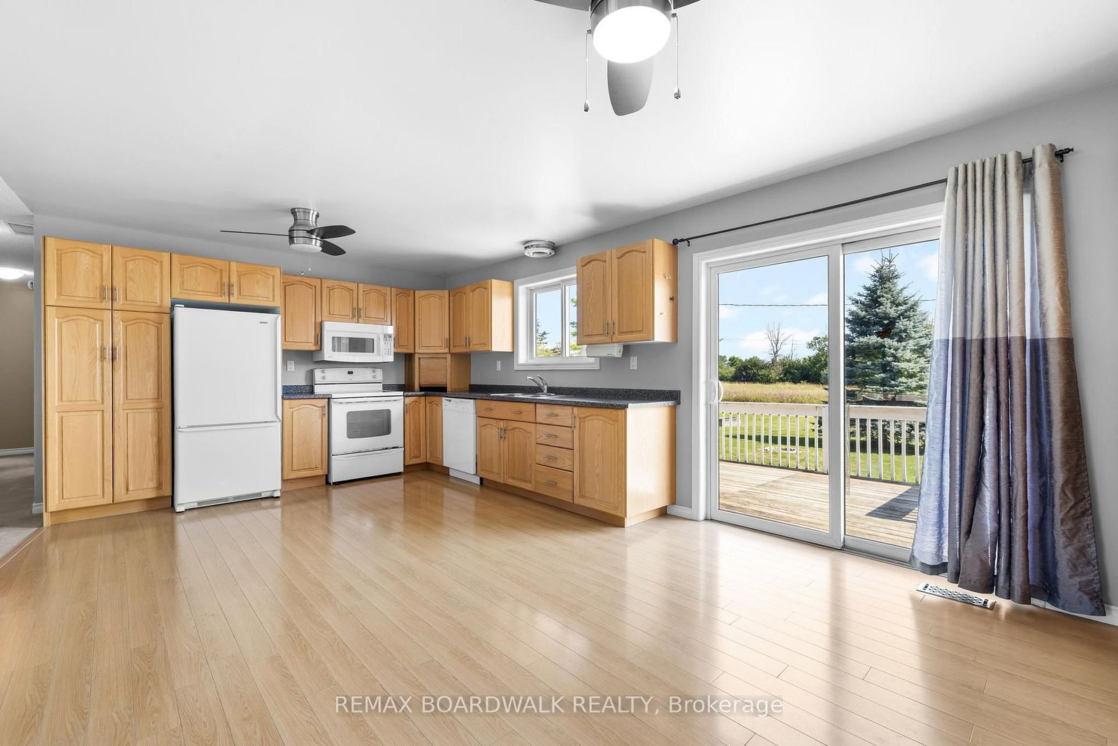 189 Arnold Drive • Perth, ON photo 10