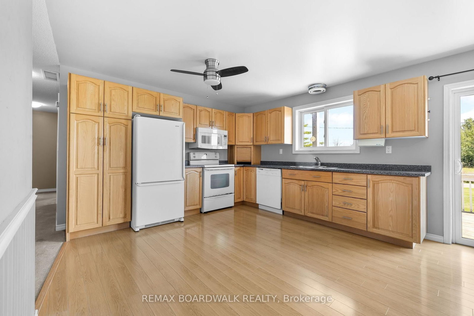 189 Arnold Drive • Perth, ON photo 14