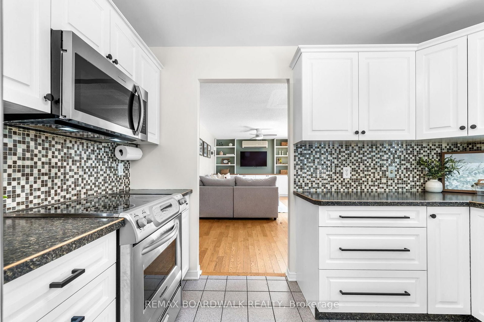 125 Pike Lake Route 11 Road • Perth, ON photo 9