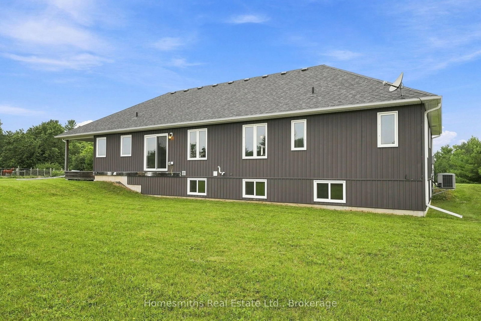 871 Carmel Line • Cavan Monaghan, ON photo 37