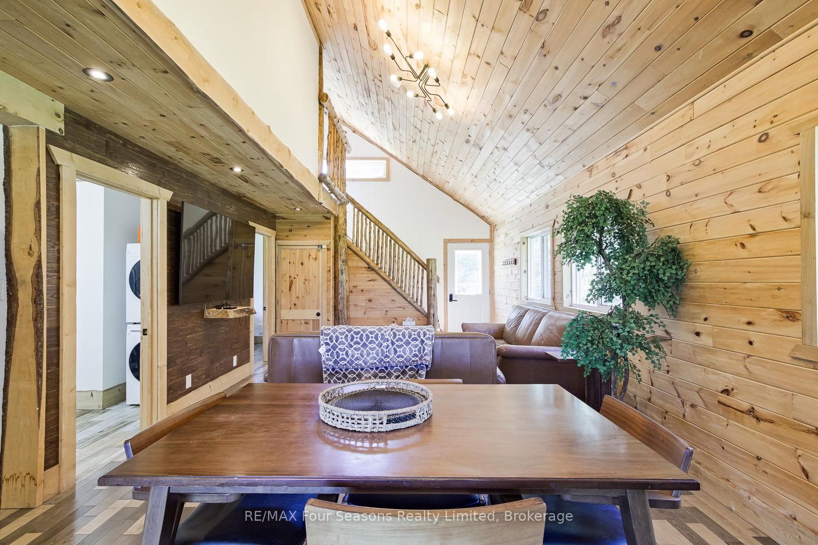 025359 Euph-St Vincent Townline • Meaford, ON photo 11