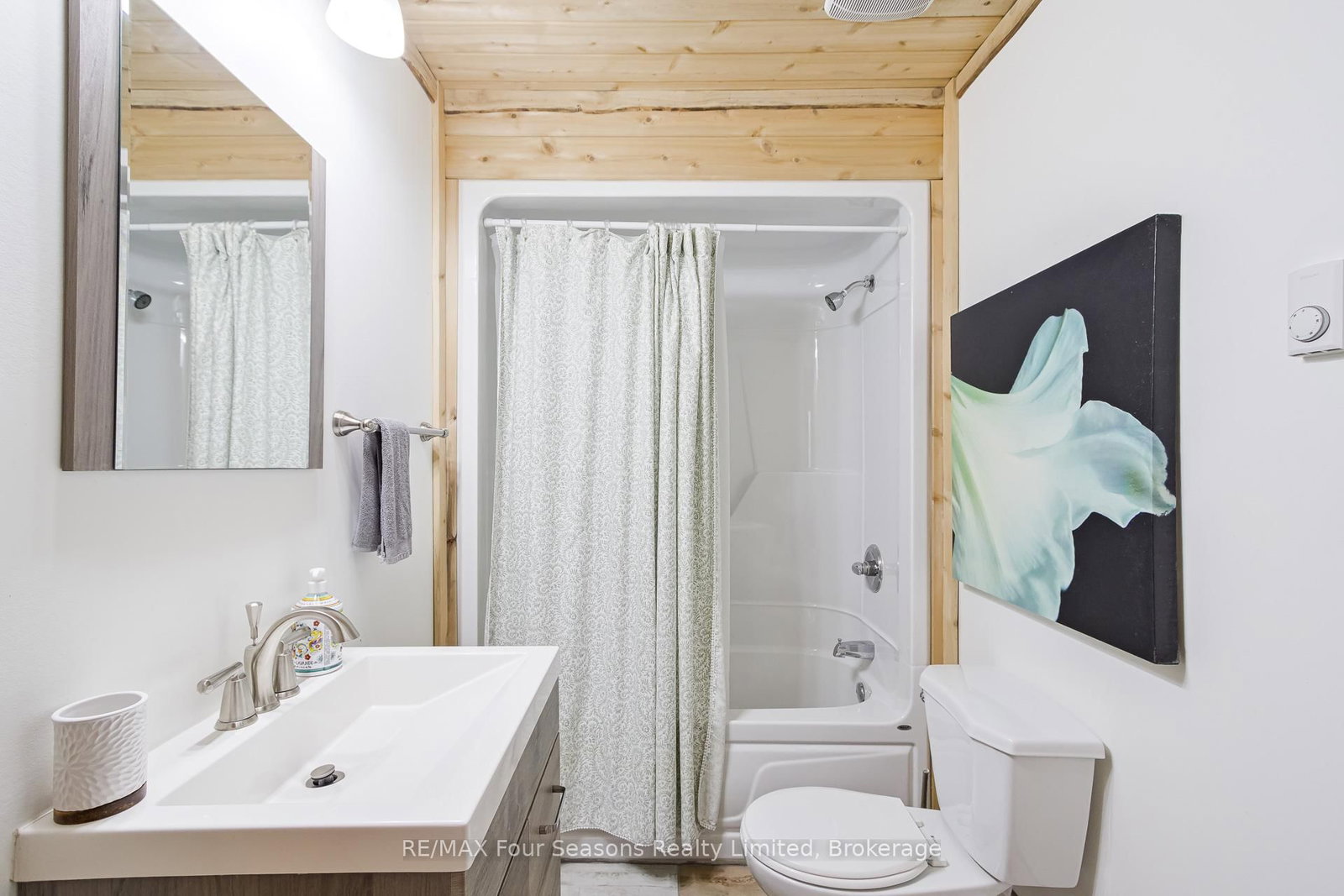 025359 Euph-St Vincent Townline • Meaford, ON photo 13