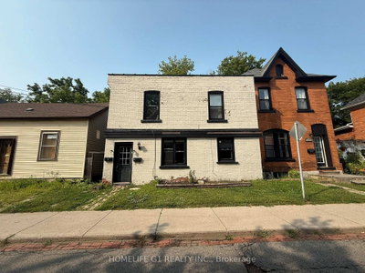 Semi-Detached House for lease at 2-288 Hunter Street, Hamilton, Ontario, L8P 1S3 - Kirkendall - MLS: X13669814