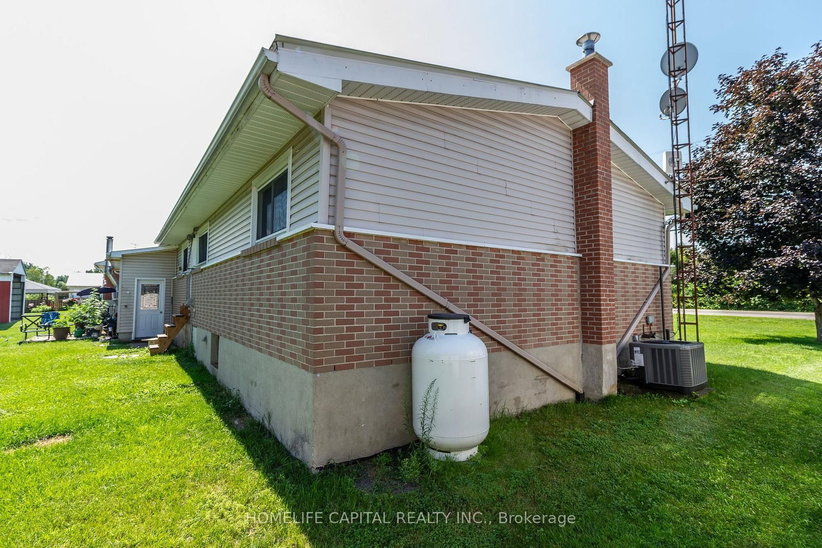 8425 County Rd 15 Road • Augusta, ON photo 20