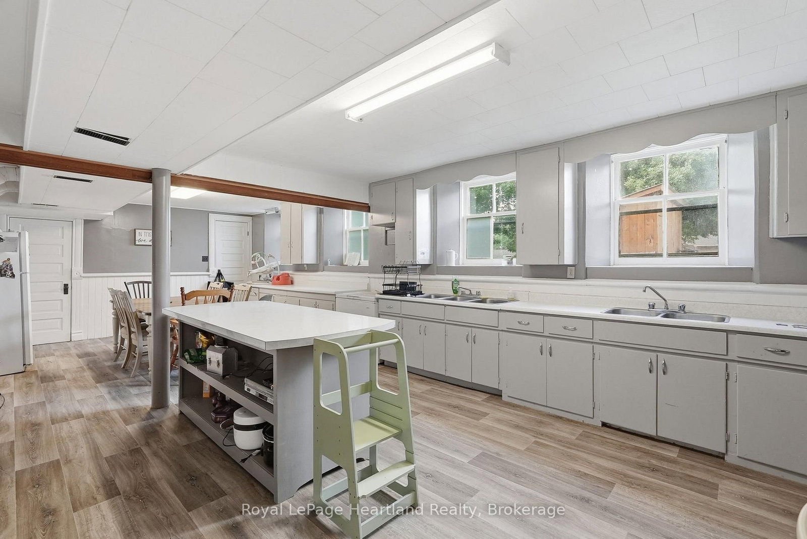 3080 Patrick Street • Howick, ON photo 38