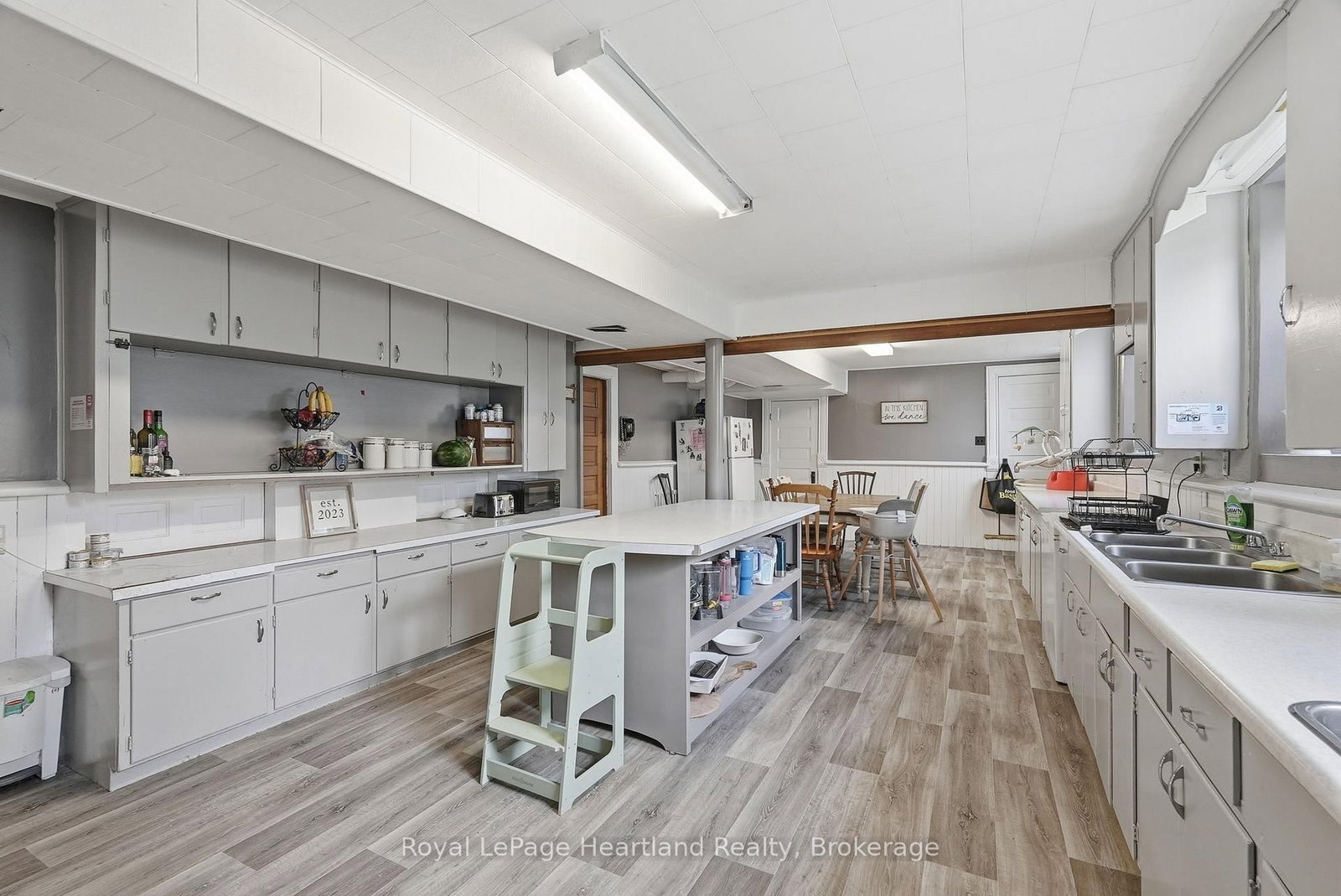 3080 Patrick Street • Howick, ON photo 39