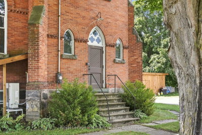 3080 Patrick Street • Howick, ON photo 6