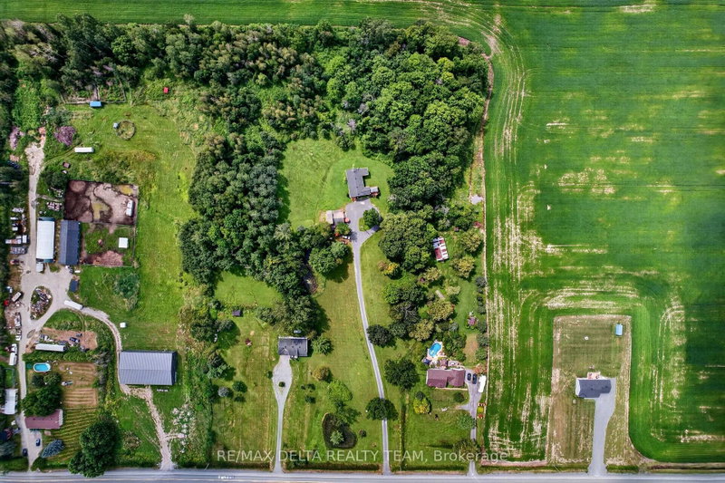 135 COUNTY ROAD 19 Road