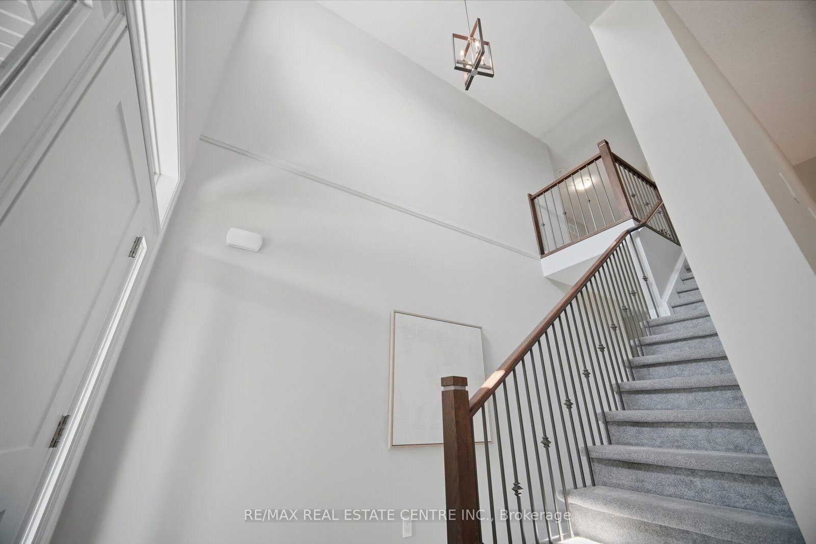 1 Grundy Crescent • East Luther Grand Valley, ON photo 10