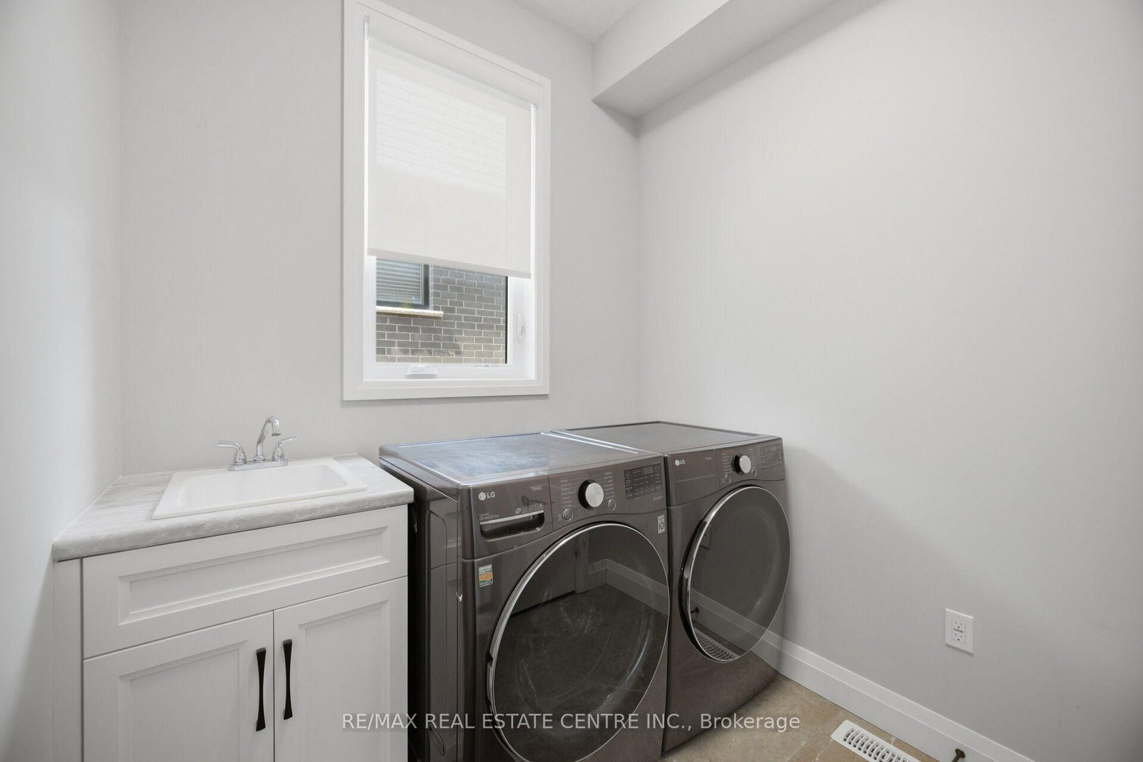 1 Grundy Crescent • East Luther Grand Valley, ON photo 28