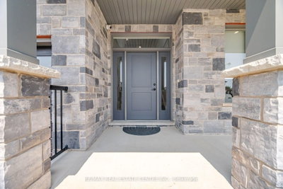 1 Grundy Crescent • East Luther Grand Valley, ON photo 8