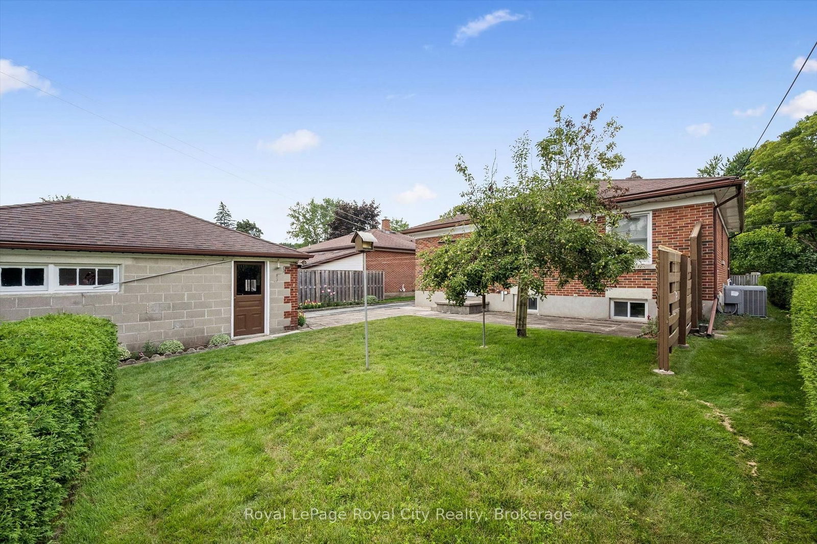 133 Emma Street • Guelph, ON photo 30