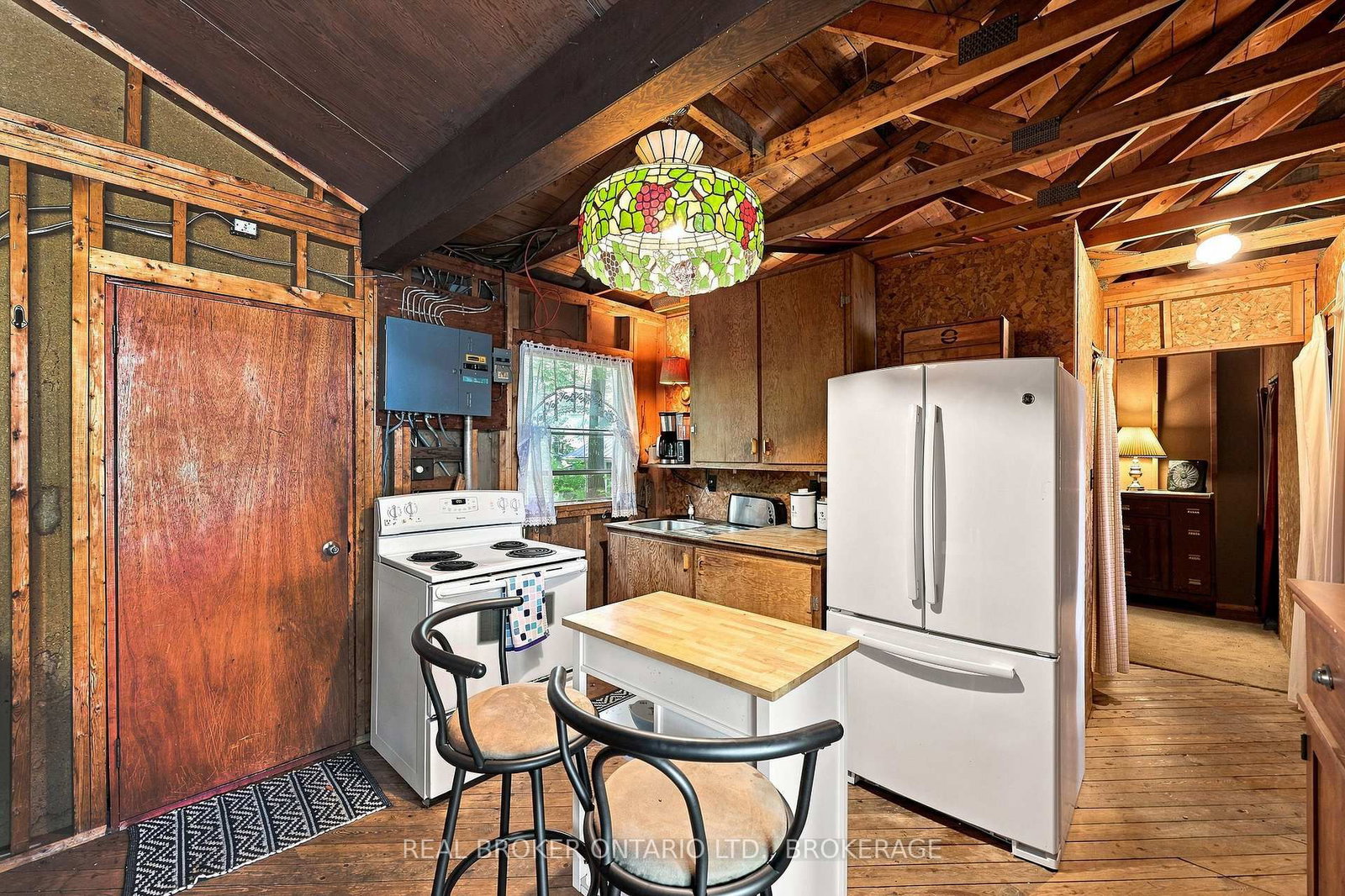 2096 Eel Bay Road • Perth Road, ON photo 16
