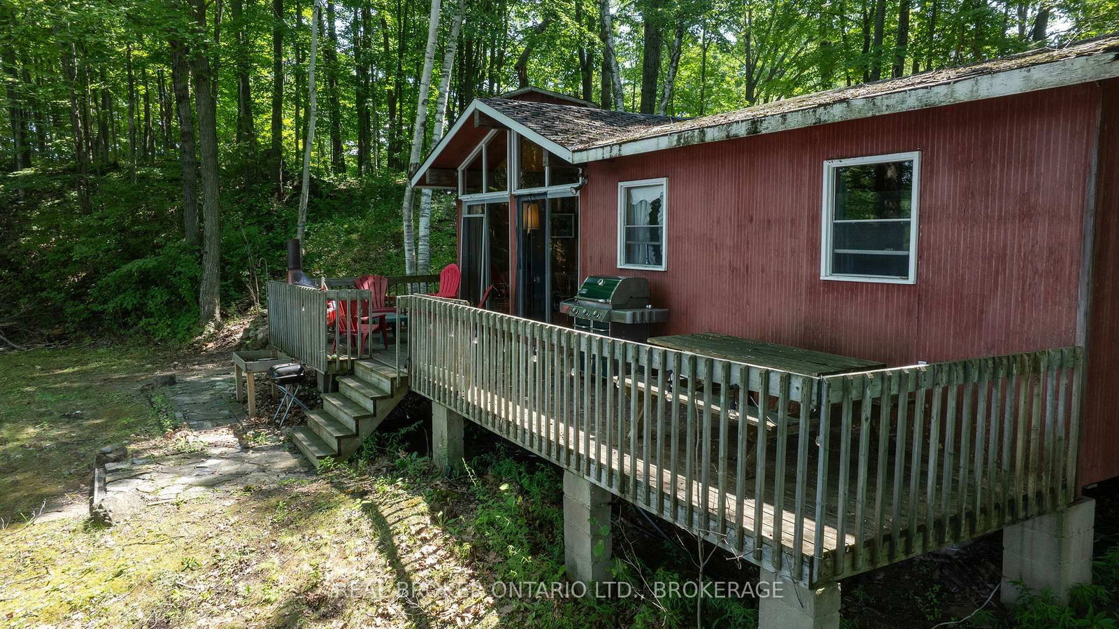 2096 Eel Bay Road • Perth Road, ON photo 38