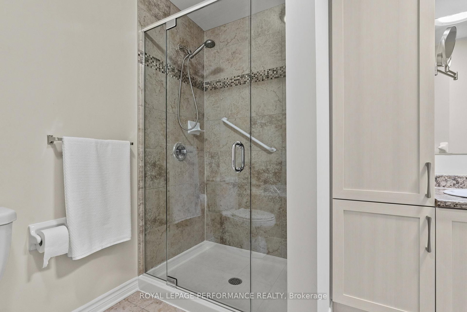 7 Abbey Crescent • Russell, ON photo 22