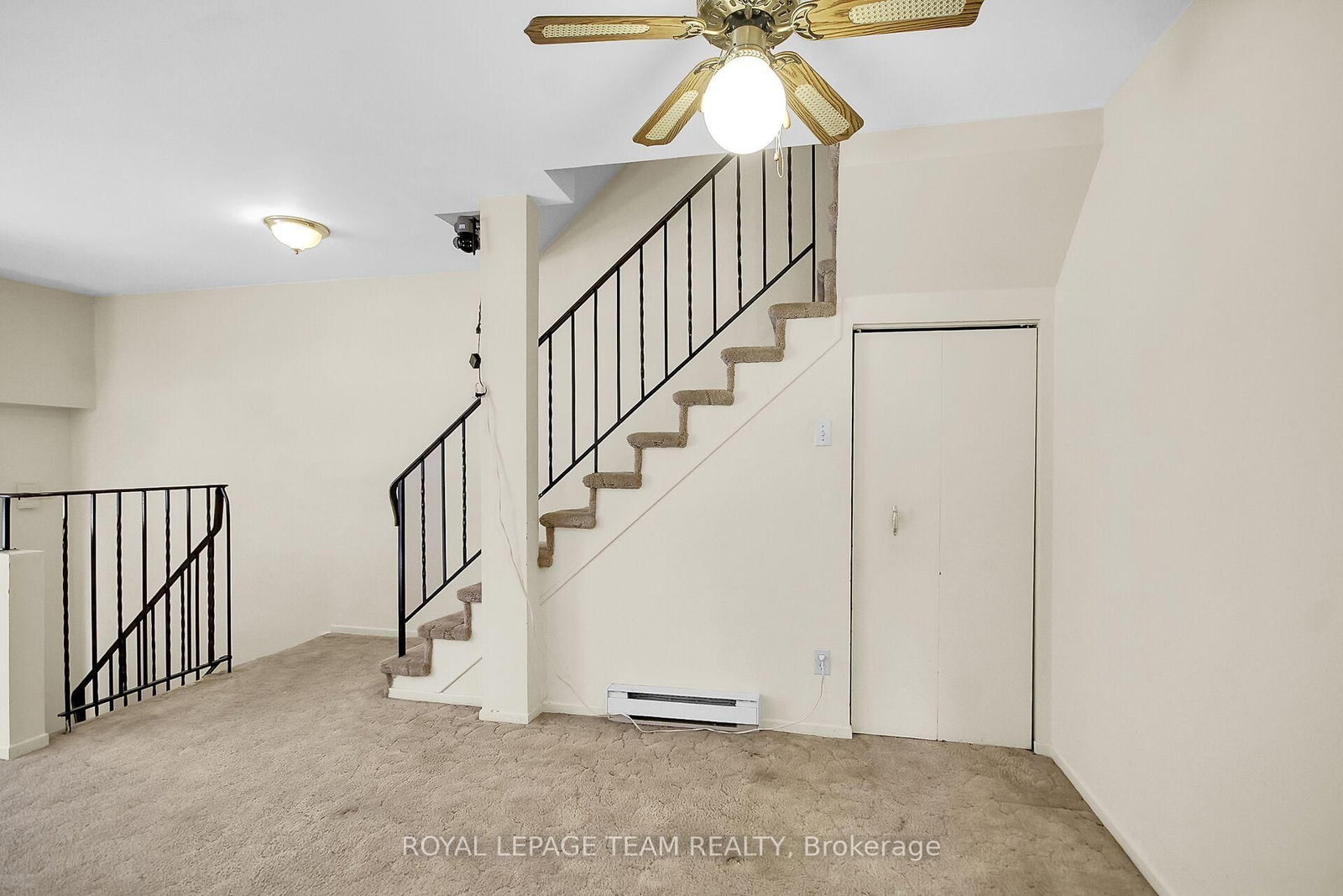 31 Woodvale Green Street • #D • Ottawa, ON photo 20