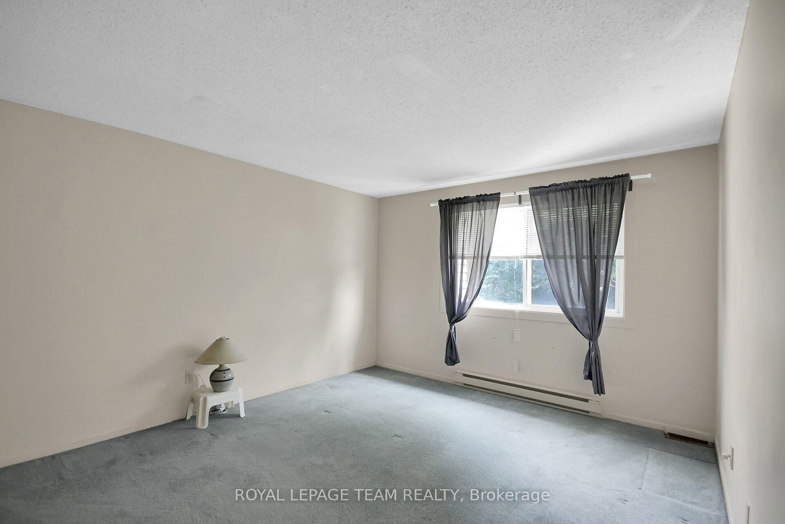 31 Woodvale Green Street • #D • Ottawa, ON photo 25